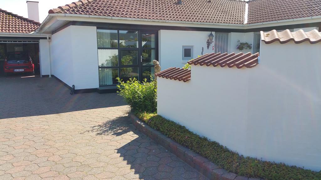 Tornby Guesthouse (Adults Only) Hirtshals Kültér fotó